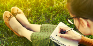 Ejercicio de agradecimiento al Año Viejo y bienvenida al Año Nuevo.