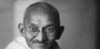 «Alcanza tus sueños», de Mahatma Gandhi.